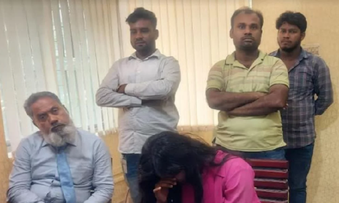 প্রতারনার দায়ে কারাদন্ড