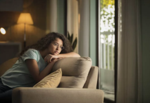 মুড সুইংস : অজুহাতে নারীদের খারাপ আচরণ মেনে নেওয়া বন্ধ করুন মুড সুইংস